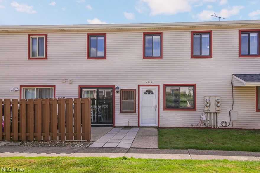 Looking for a condo that has everything you need? Look no further. This Kings Court condo has 3 bedrooms, 1.5 bath, attached garage and main floor laundry. Enter from the attached garage and into the spacious family room where your entire family can relax. Dining room has a sliding door to the side patio that allows for plenty of natural light. Kitchen was completely renovated in 2020, comes with all appliances, and has plenty of counter space for serving and entertaining guests. Off the kitchen is the half bath, as well as the laundry closet with washer & dryer (new in 2019) included. Upstairs you'll find 3 large bedrooms, and the full bath. In 2019 new carpet, blinds, doors, shelving, vanities in bathrooms as well as lighting were updated. In 2020 new flooring was installed throughout most of the first floor, and in 2021 the roof was replaced by the HOA. Perfect for a family who wants the convenience of condo living, while also living close to all the shopping and entertainment provi