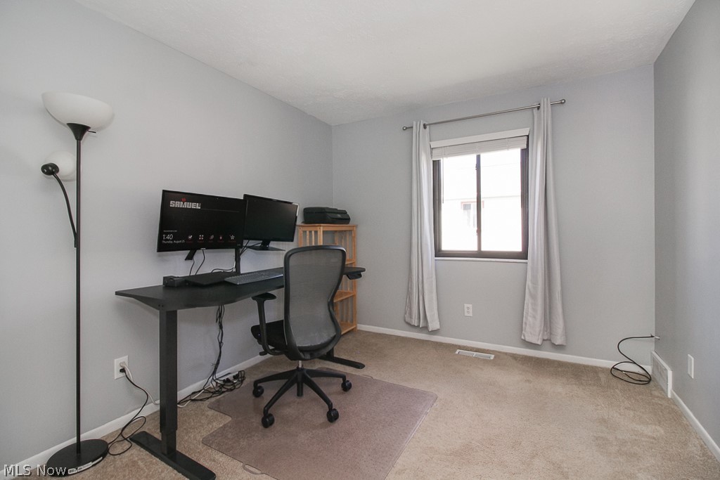 Kings Court Condo - Residential