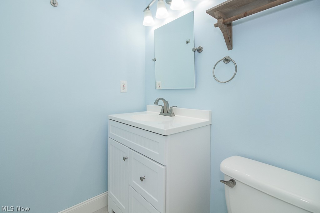 Kings Court Condo - Residential