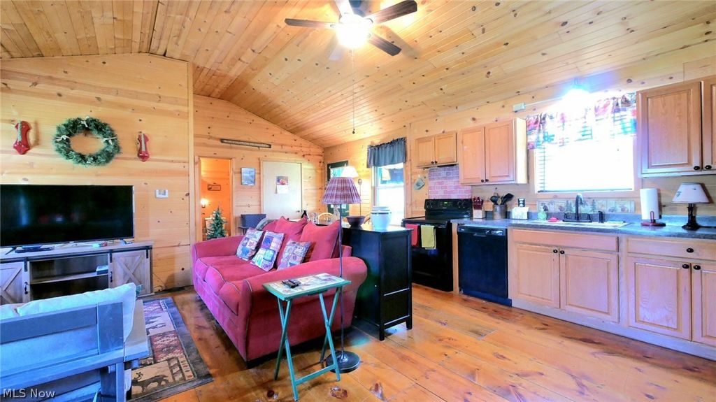 Photo of 2641 Morganstern Lane, Beverly, OH 45715 (MLS # 5181002)