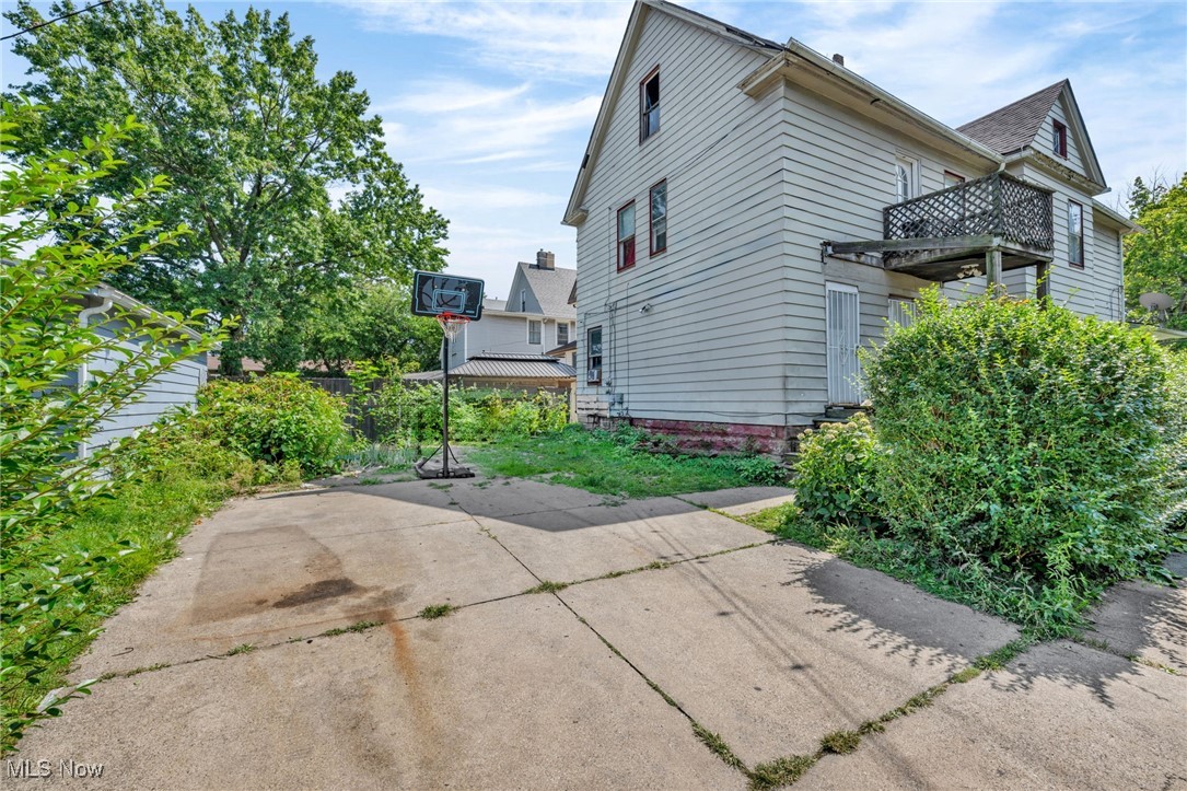 Brooklyn - Residential Income