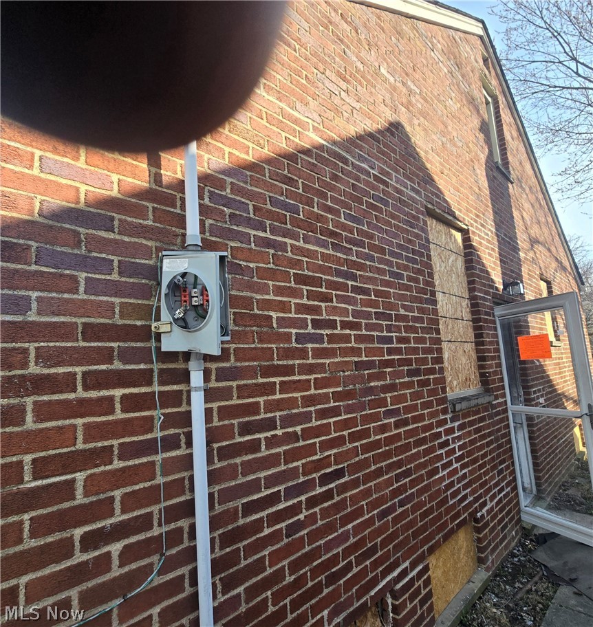 6514 Hampstead Avenue