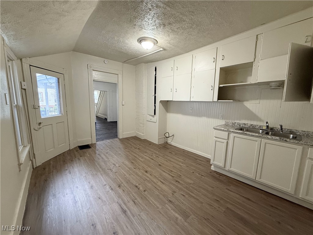 1205 6th Street, Canton, Ohio image 6