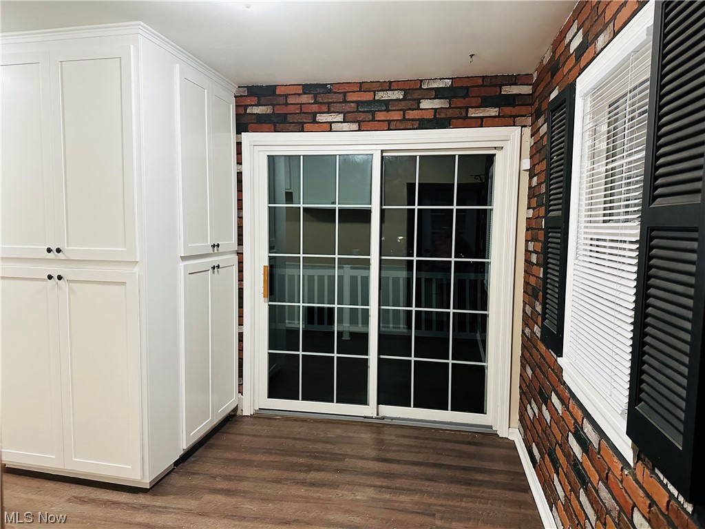 Oak Hills - Residential Lease