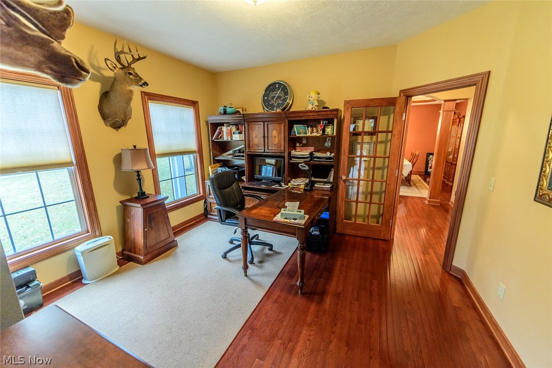 Pine Knoll - Residential