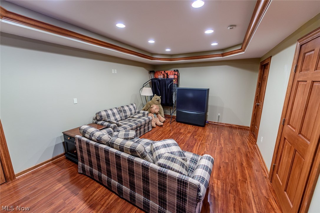 Pine Knoll - Residential