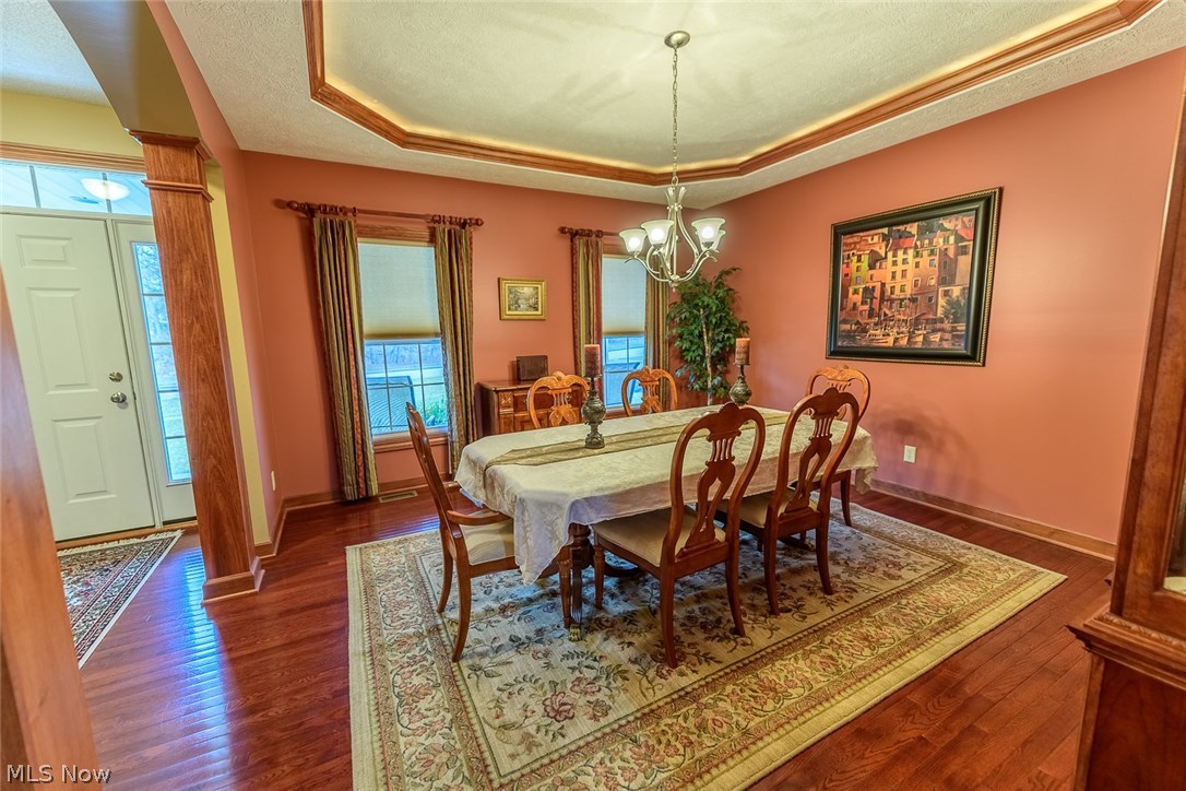 Pine Knoll - Residential