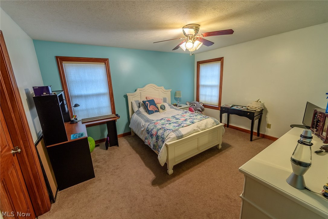 Pine Knoll - Residential