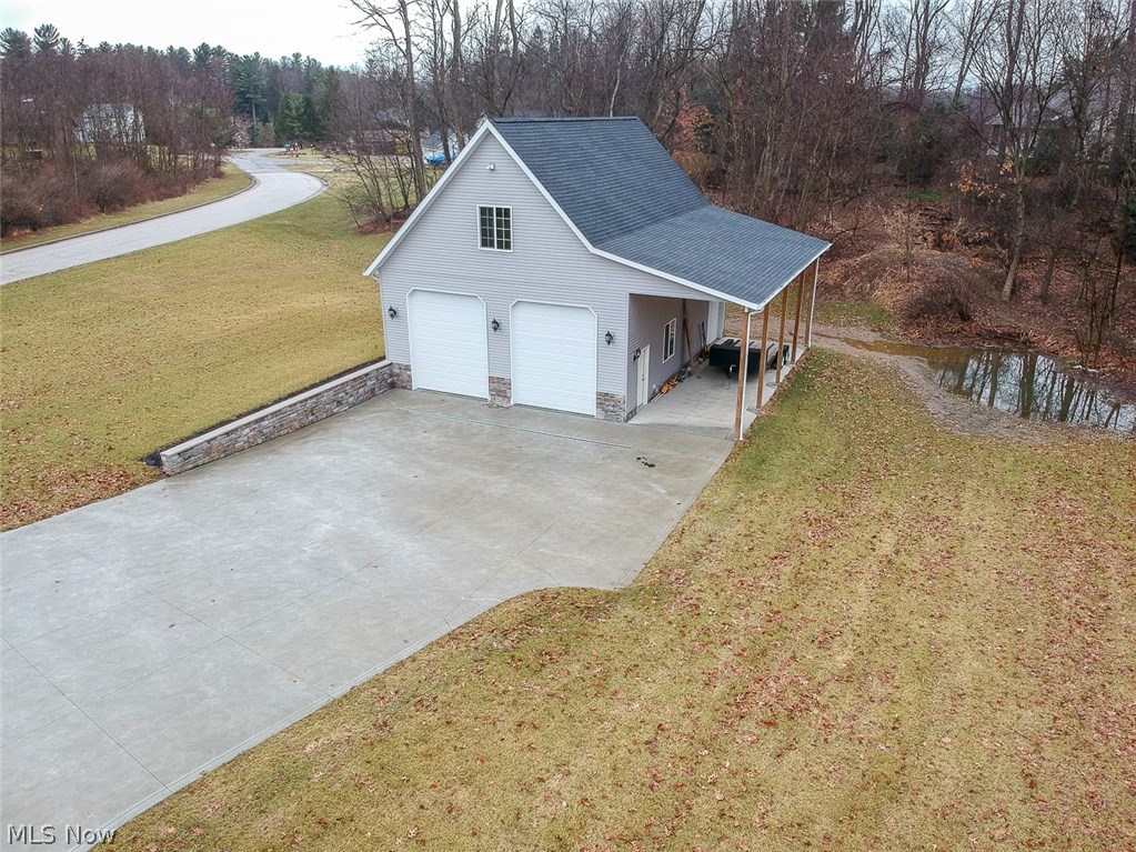 Pine Knoll - Residential