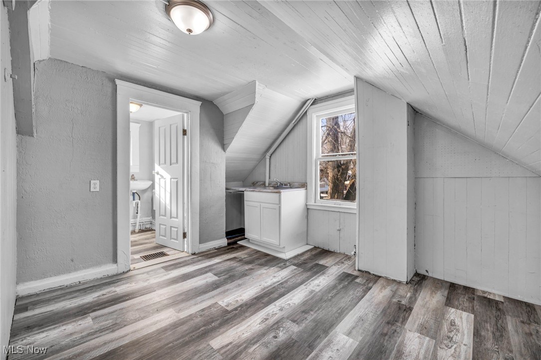 Curtiss - Residential Income