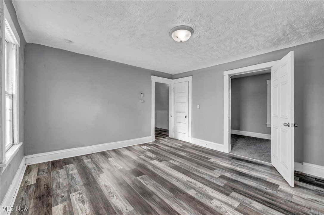 Curtiss - Residential Income