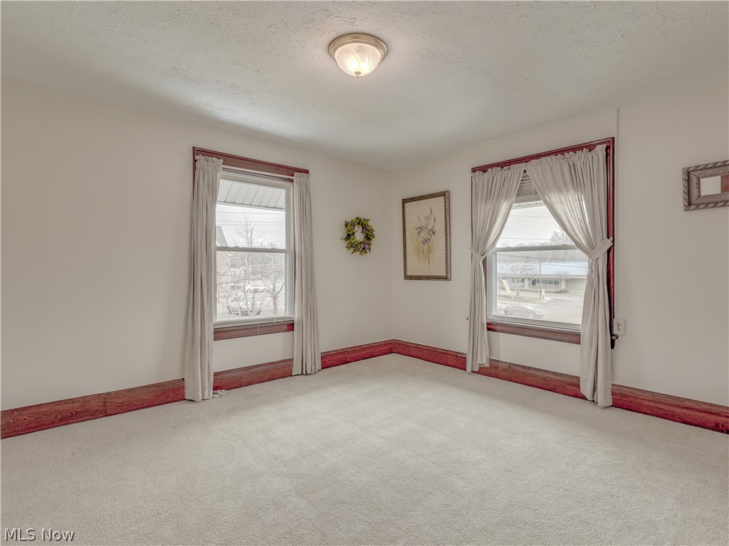 Stow - Commercial Sale