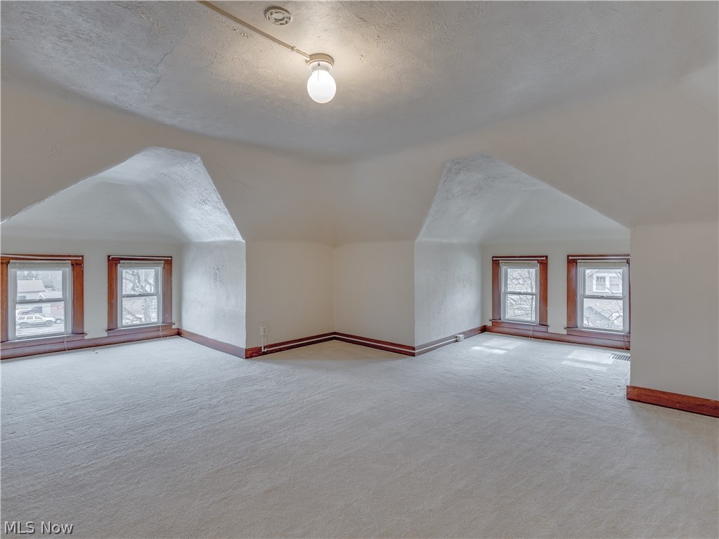 Stow - Commercial Sale