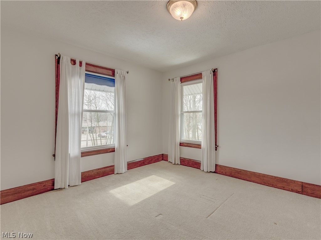 Stow - Commercial Sale