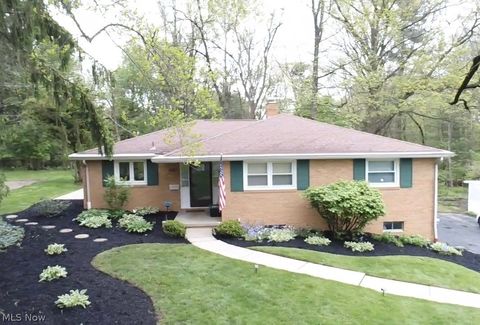 Homes For Sale - 826 E Highland Avenue<br/> Wayne County, Wooster, OH 44691