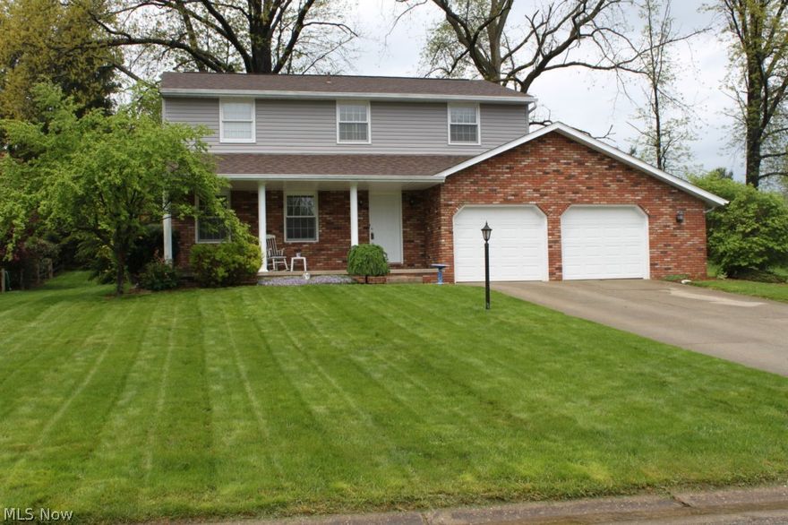 Welcome home to this awesome move-in ready  four bedroom, two and a half bath colonial that sits on a cul de  sac in the heart of Jackson township!  This home boasts all new Pergo hardwood floors, carpet, lighting, and updated kitchen and baths.  The fresh paint throughout make this home very modern and attractive.  Many updates include new roof, furnace, hot water tank, siding, and so much more.  This home is a must see!