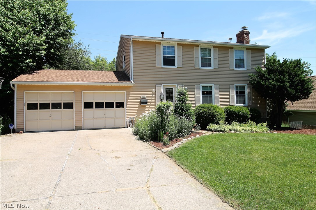 Falling Oaks - Residential
