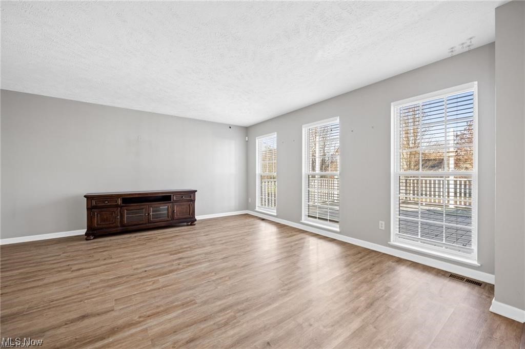 Rolling Brooke Sub Ph IV - Residential Lease