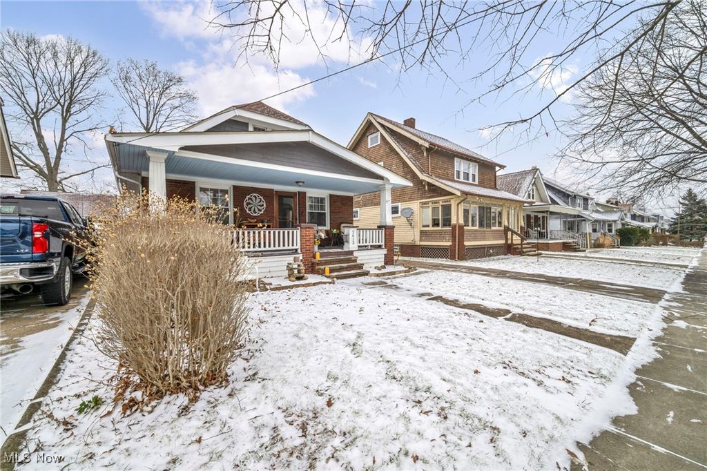 Photo of 2612 Portman Avenue, Cleveland, OH 44109 (MLS # 5182203)