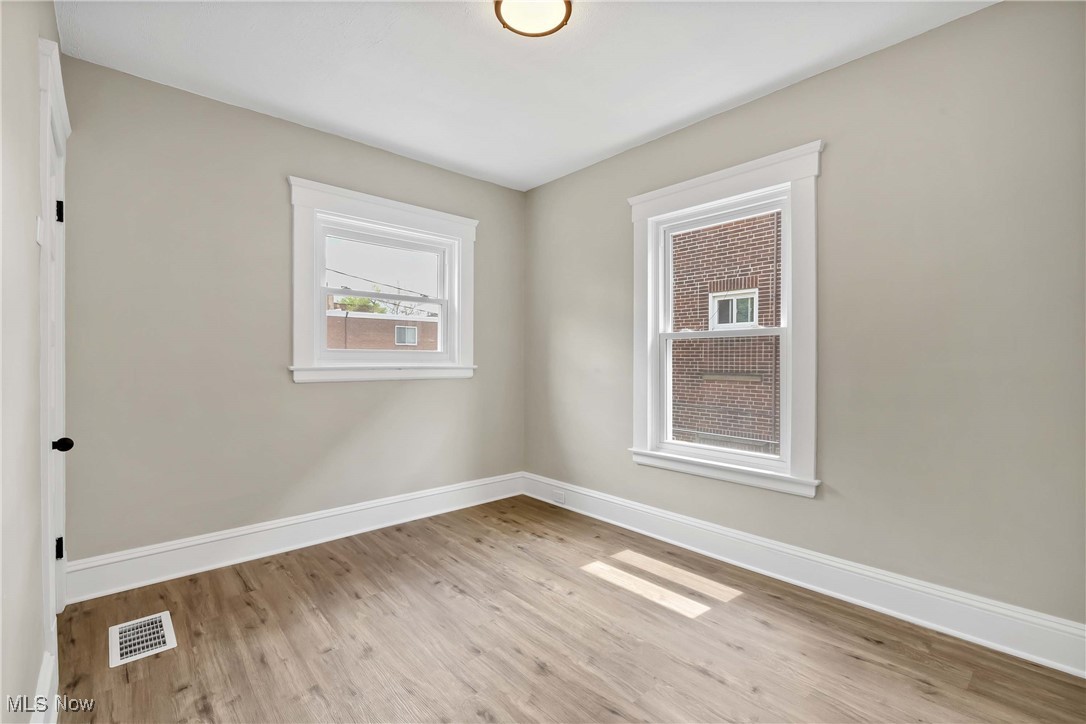 1372 W 112th Street, Cleveland, Ohio image 28