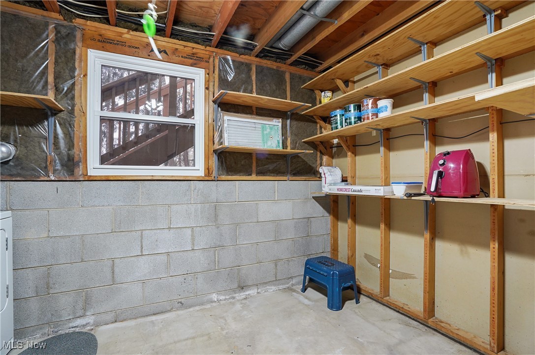 Oakhurst Manor - Residential