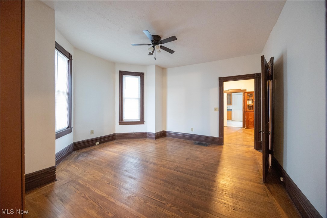 Linwood Ave - Residential