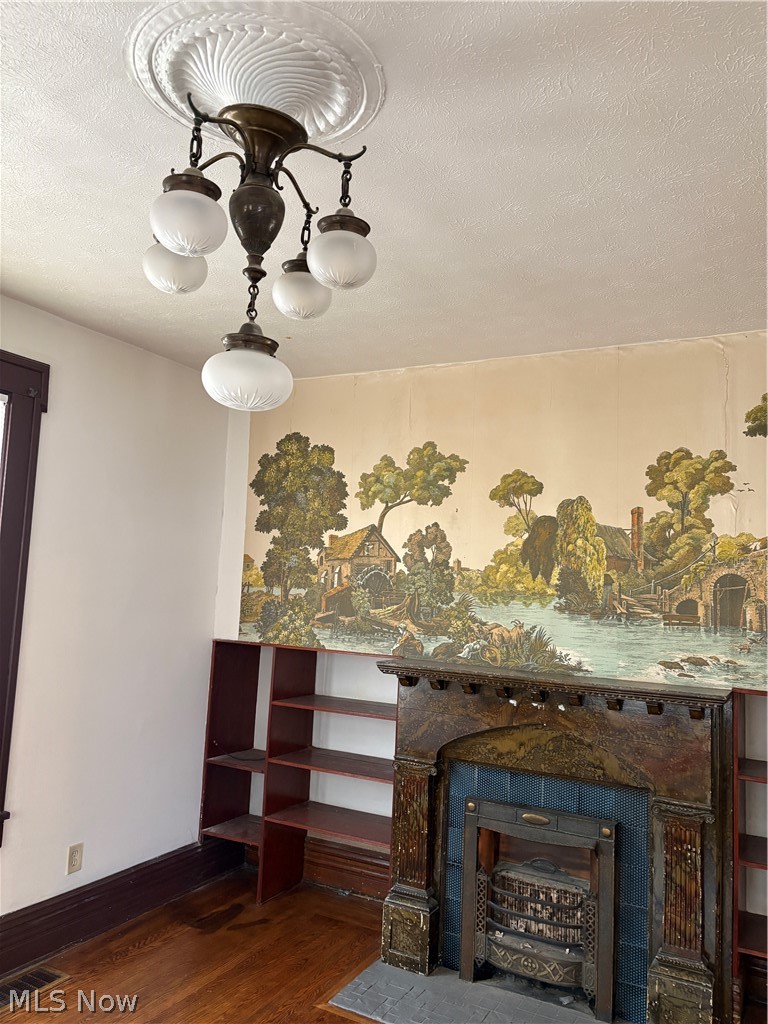 Linwood Ave - Residential