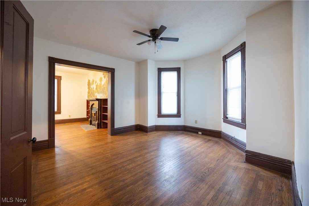 Linwood Ave - Residential