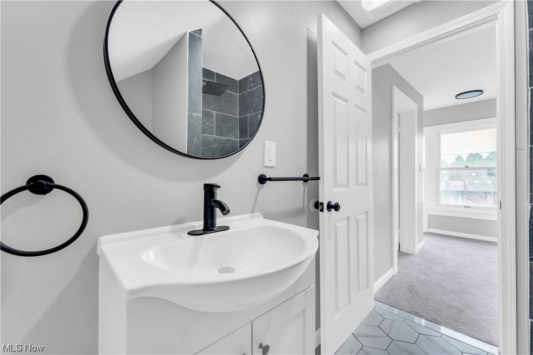 Mix King & Gibbs - Residential Lease