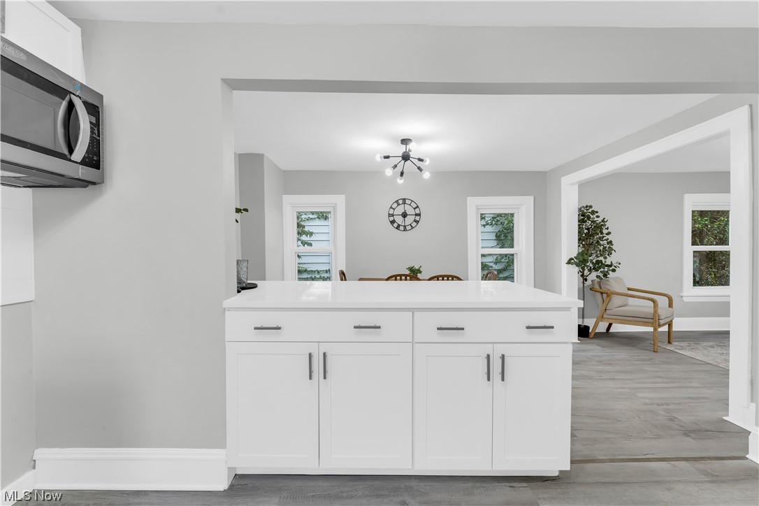 Mix King & Gibbs - Residential Lease