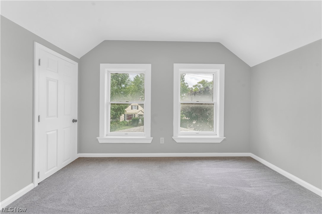 Mix King & Gibbs - Residential Lease