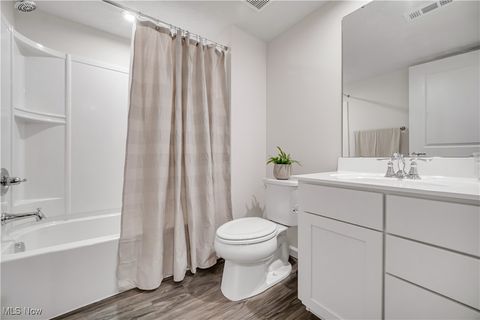 Tiny photo for 180 Forecastle Trail, Medina, OH 44256 (MLS # 5179903)