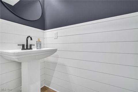 Tiny photo for 180 Forecastle Trail, Medina, OH 44256 (MLS # 5179903)