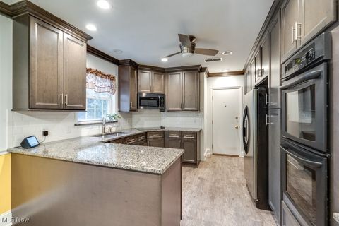 Tiny photo for 505 Ridgecrest Road, Akron, OH 44303 (MLS # 5174506)