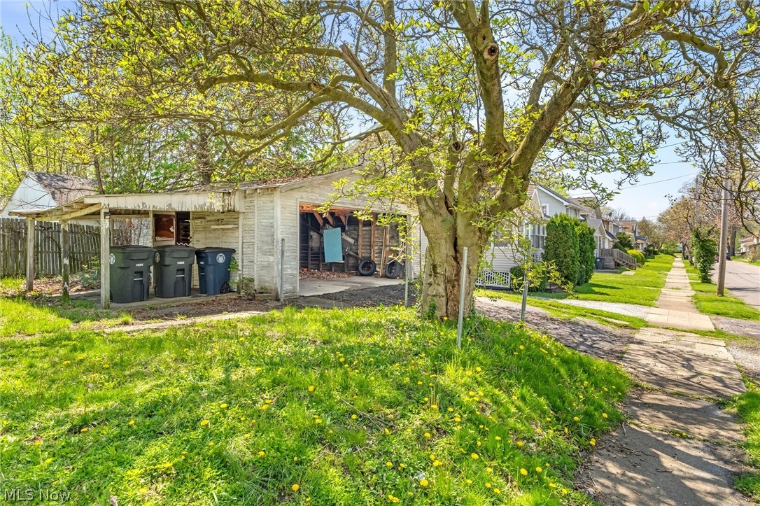 Herbrich 03 - Residential Income