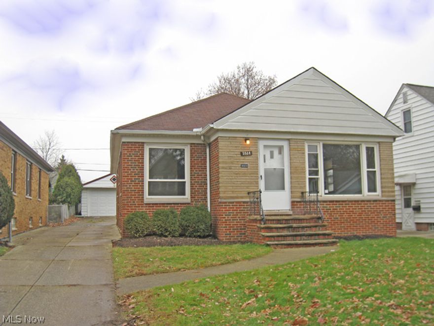 Truly move-in ready!  This impeccable 3 bedroom ranch features a fabulous, updated kitchen with granite countertops, ceramic tile flooring, and a glass tile backsplash.  Also included on the 1st floor is an updated bath, beautiful hardwood flooring, a dining room and living room.  The lower level offers a full basement with a finished & newly carpeted recreation room, a storage area, laundry room, and a walk-in pantry.  Completing this offering is a 1-car garage with a newly installed roof, a fully fenced yard, and a recently updated electrical panel.  Shows beautifully!