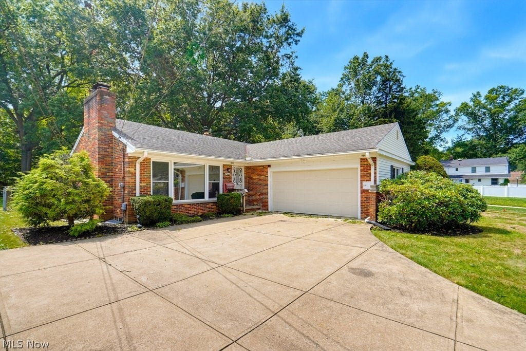 23869 Bonny Bank Drive