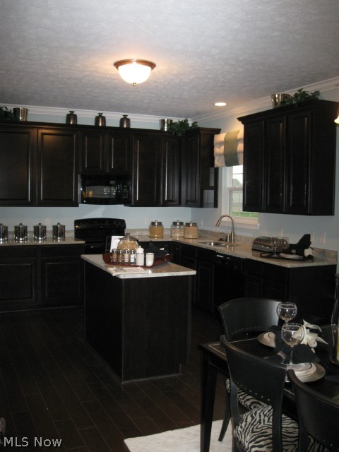 Meadow Lakes - Residential