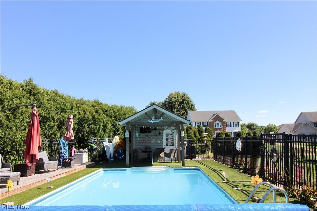 262 Topaz Circle