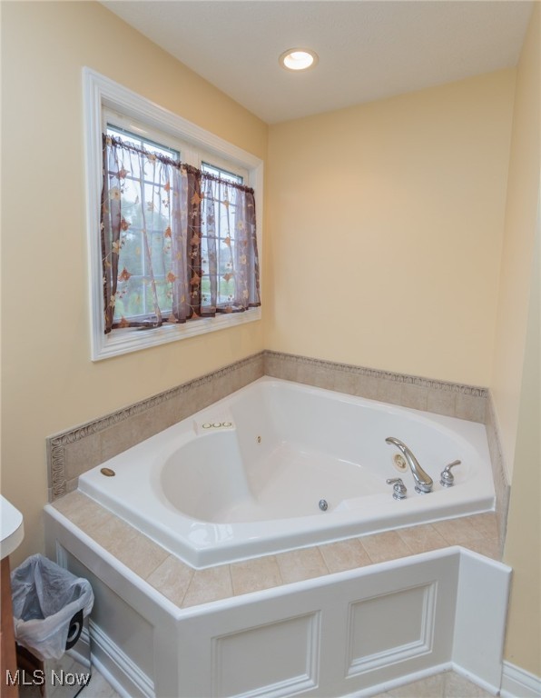 215 Prestwick Drive, Broadview Heights, Ohio image 32