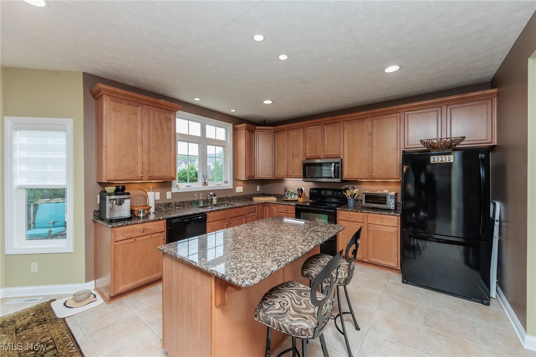 215 Prestwick Drive, Broadview Heights, Ohio image 10