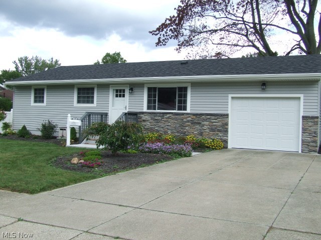 Hiwood Heights - Residential