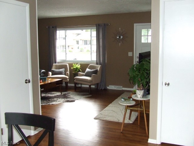 Hiwood Heights - Residential