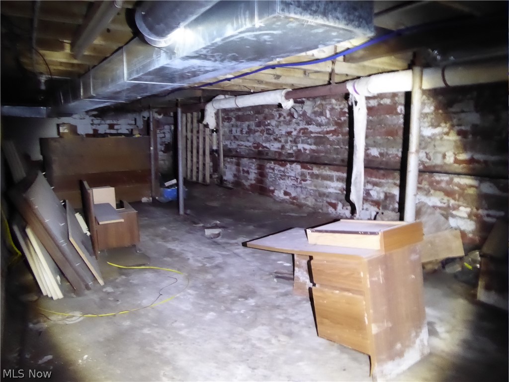 North Collinwood - Waterloo Arts District - Commercial Sale