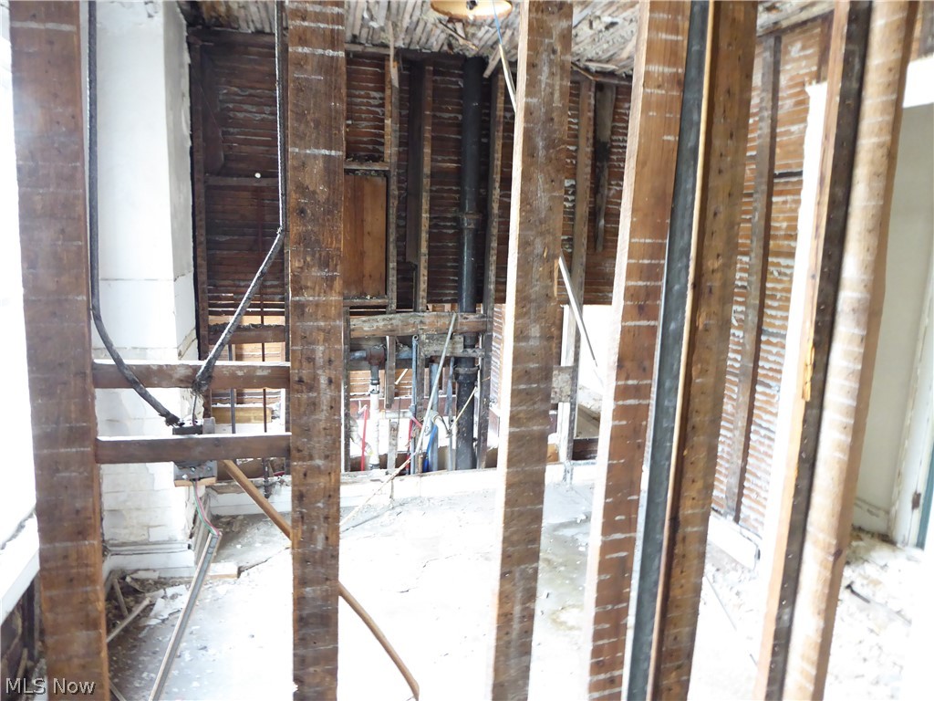 North Collinwood - Waterloo Arts District - Commercial Sale