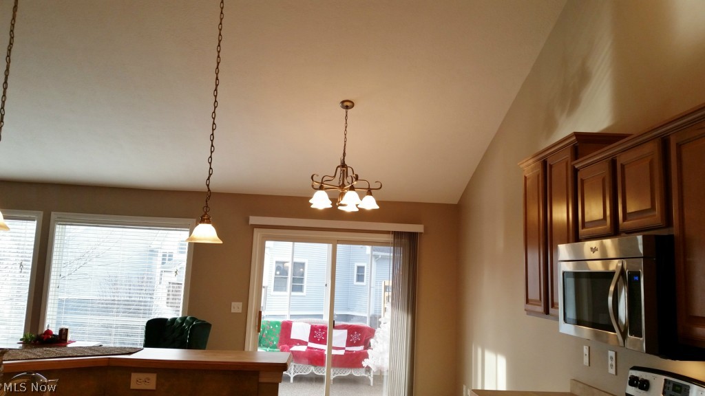 The Lakes of Franklin Mills - Residential