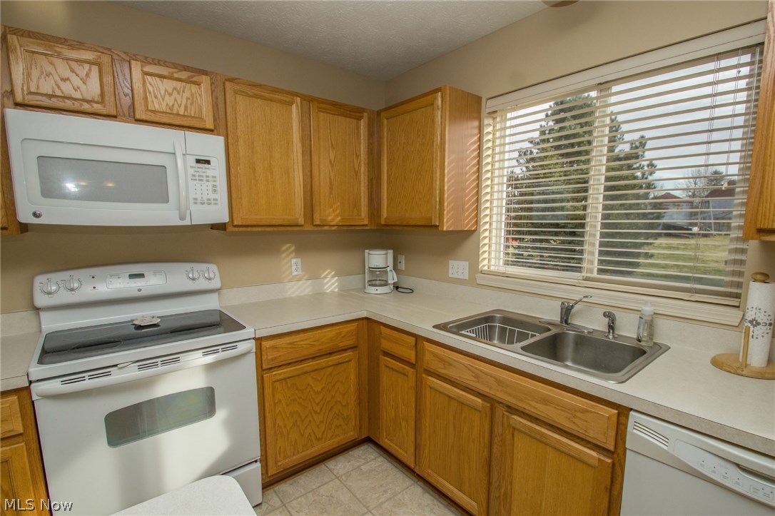 Andover Place/Waterbury - Residential