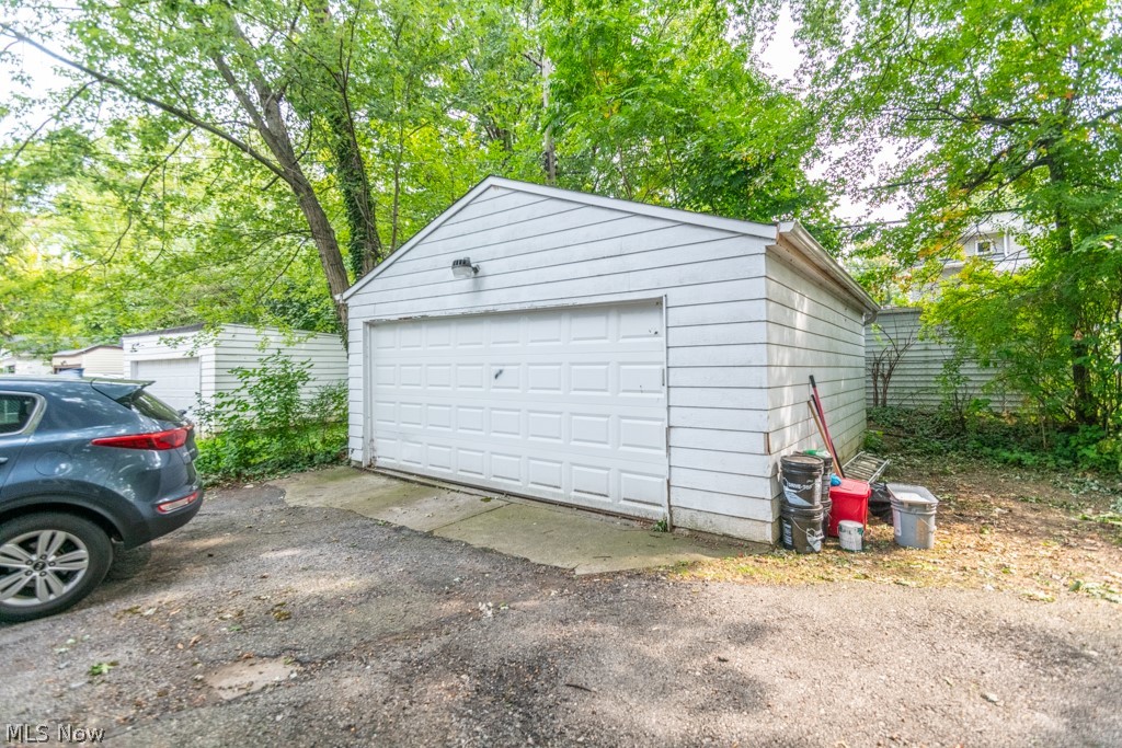 Nela-Overlook - Residential Income