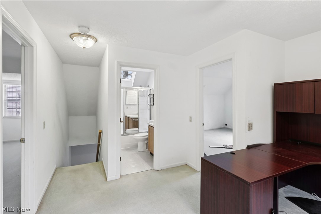 Settlers Village Condo - Residential