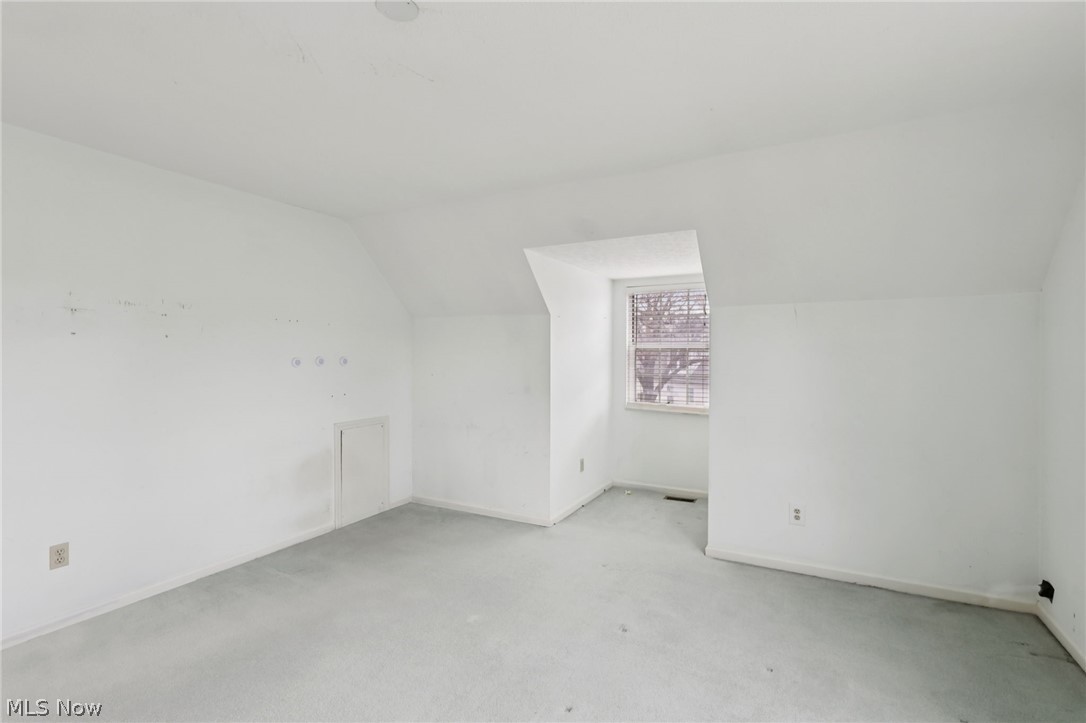 Settlers Village Condo - Residential